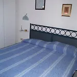 בית נופש Appartamenti Stintino *